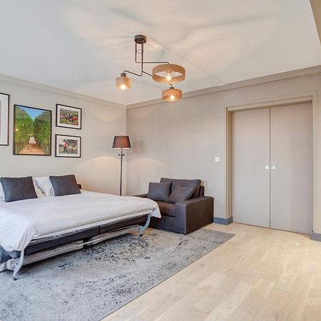 Le Gambetta - T3 Standing Avec Parking, Wifi, Netflix Apartment ลาวาล ภายนอก รูปภาพ