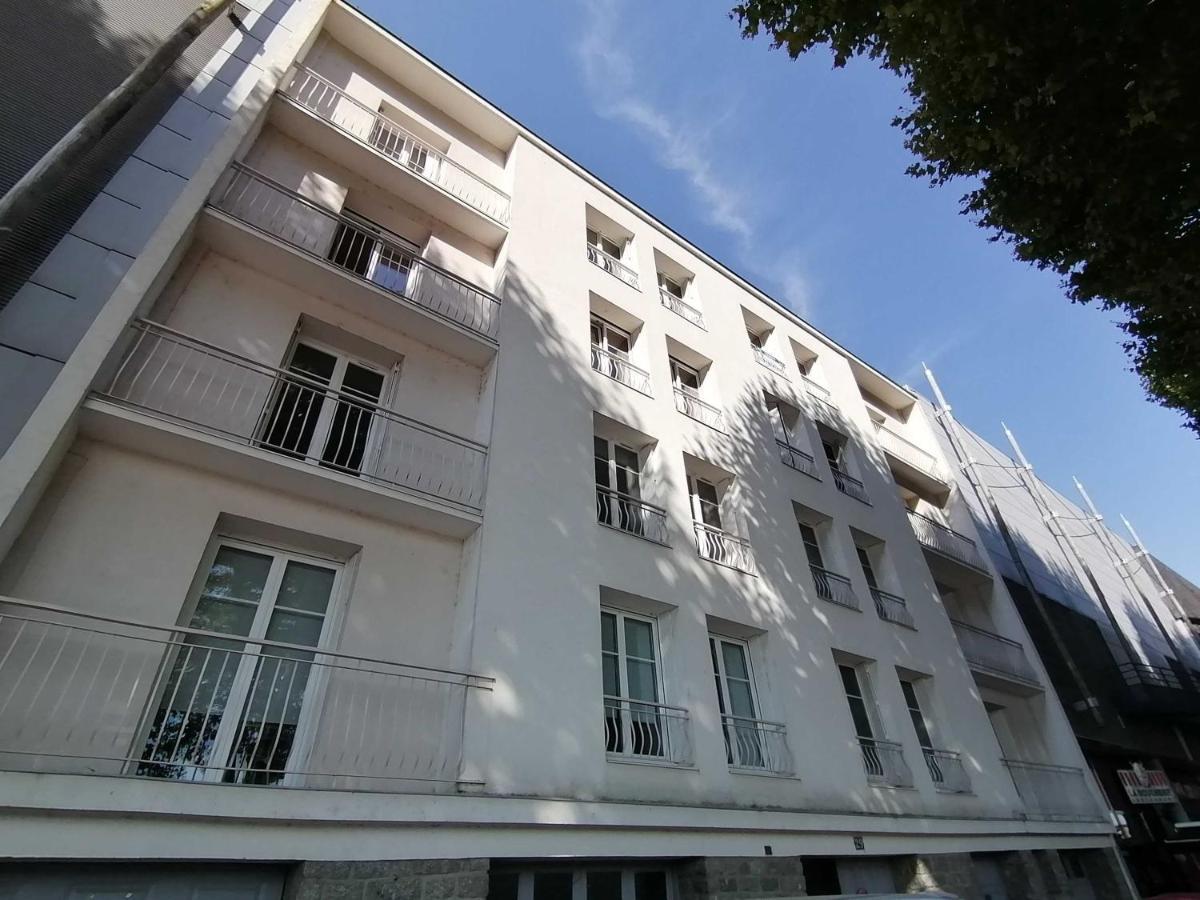 Le Gambetta - T3 Standing Avec Parking, Wifi, Netflix Apartment ลาวาล ภายนอก รูปภาพ