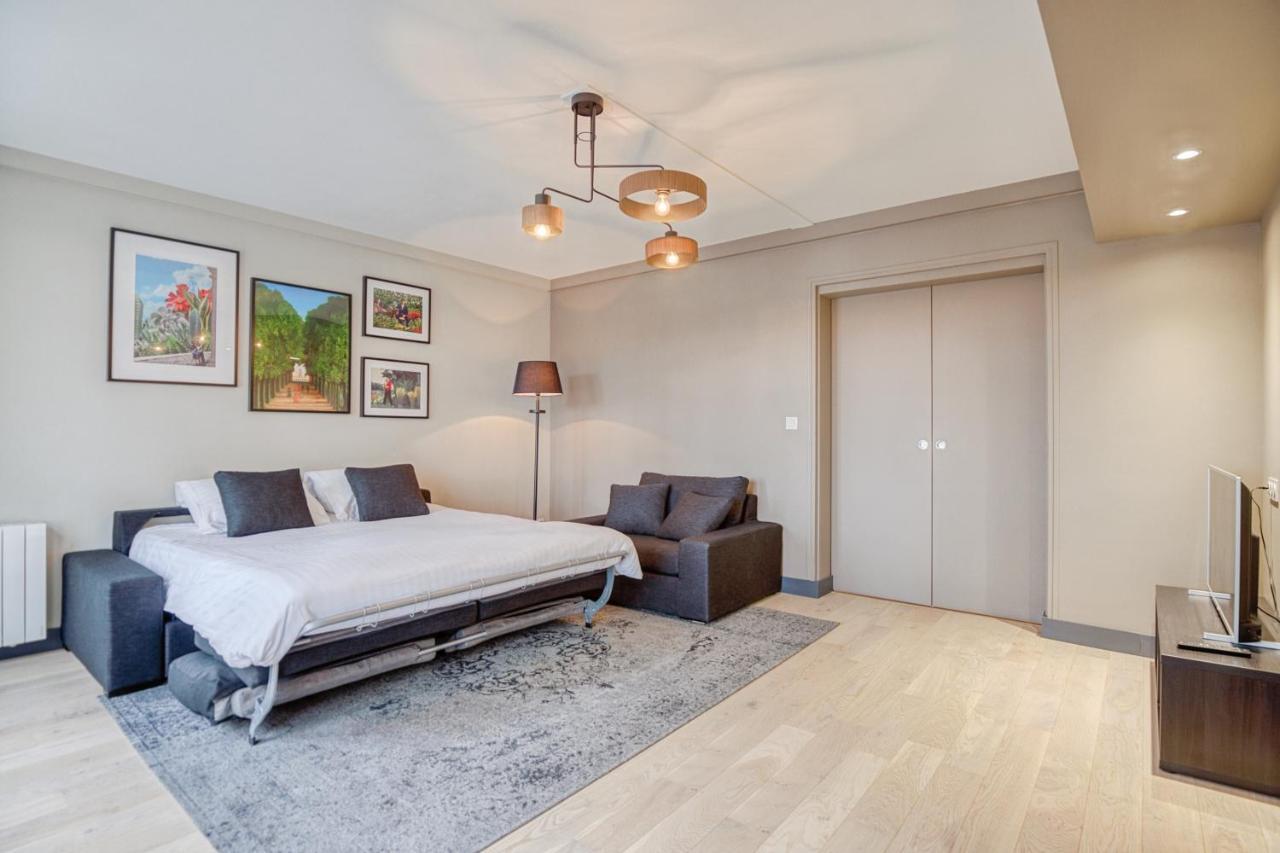 Le Gambetta - T3 Standing Avec Parking, Wifi, Netflix Apartment ลาวาล ภายนอก รูปภาพ