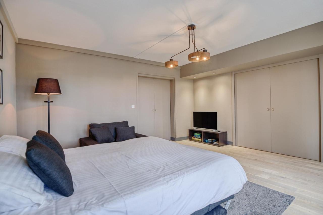Le Gambetta - T3 Standing Avec Parking, Wifi, Netflix Apartment ลาวาล ภายนอก รูปภาพ